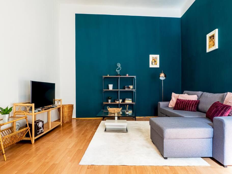 Sunshine Apartment - With Garage Budapest Exterior photo